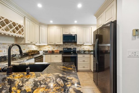Touwnhouse à vendre à Jupiter, Floride: 2 chambres, 111.02 m2 № 2146166 - photo 5