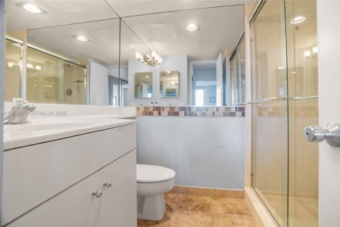 Купить кондоминиум в Авентура, Флорида 2 спальни, 105.82м2, № 2244337 - фото 7