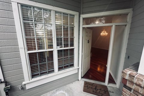 Condominio en venta en Lakeland, Florida, 3 dormitorios № 1995843 - foto 3