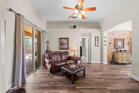 Casa en venta en Sarasota, Florida, 4 dormitorios, 204.11 m2 № 2386735 - foto 10