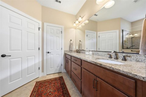 House in DEL WEBB STONE CREEK in Ocala, Florida 2 bedrooms, 182.46 sq.m. № 2221053 - photo 16