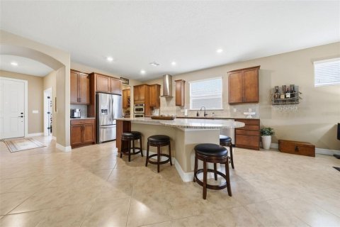 House in DEL WEBB STONE CREEK in Ocala, Florida 2 bedrooms, 182.46 sq.m. № 2221053 - photo 4