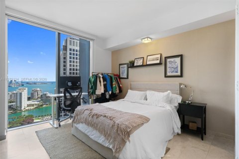 Condo in Miami, Florida, 2 bedrooms  № 2042293 - photo 17