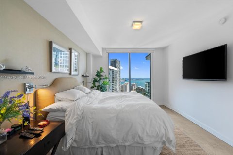 Condo in Miami, Florida, 2 bedrooms  № 2042293 - photo 16