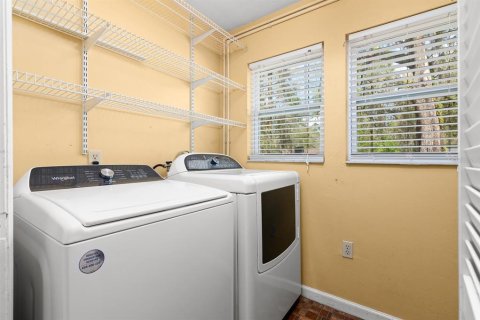 Casa en venta en Gainesville, Florida, 3 dormitorios, 174.84 m2 № 1571466 - foto 25