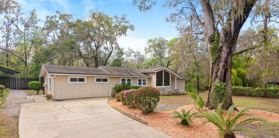 Casa en Gainesville, Florida 3 dormitorios, 174.84 m2 № 1571466