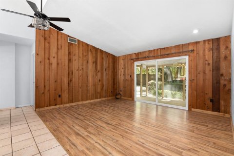 Casa en venta en Gainesville, Florida, 3 dormitorios, 174.84 m2 № 1571466 - foto 7