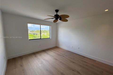 Купить кондоминиум в Ки-Бискейн, Флорида 2 спальни, 96.25м2, № 2021855 - фото 19