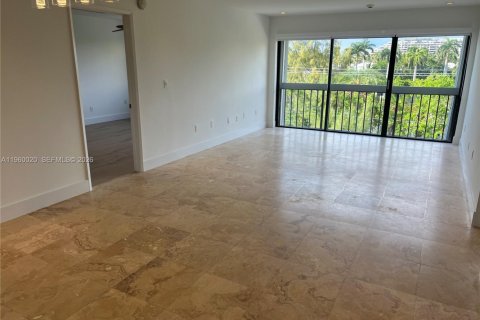 Купить кондоминиум в Ки-Бискейн, Флорида 2 спальни, 96.25м2, № 2021855 - фото 2