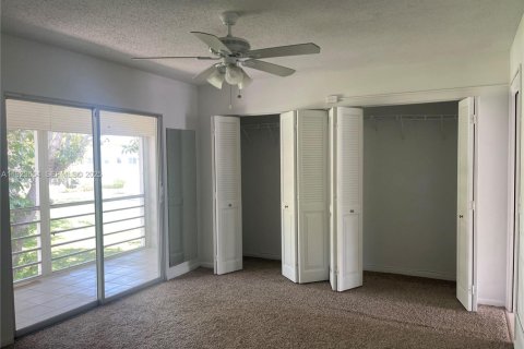 Condo in Deerfield Beach, Florida, 1 bedroom  № 1982403 - photo 18