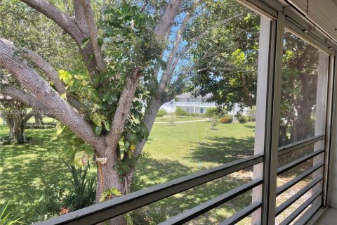 Condo in Deerfield Beach, Florida, 1 bedroom  № 1982403 - photo 5