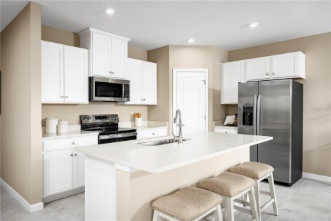 Casa en venta en Haines City, Florida, 4 dormitorios, 159.98 m2 № 1911588 - foto 2