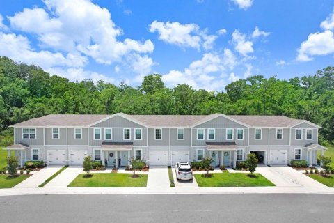 Touwnhouse à vendre à New Port Richey, Floride: 3 chambres, 151.62 m2 № 2204416 - photo 5