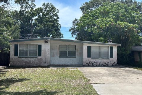 Villa ou maison à Saint Petersburg, Floride 4 chambres, 140.1 m2 № 2098096