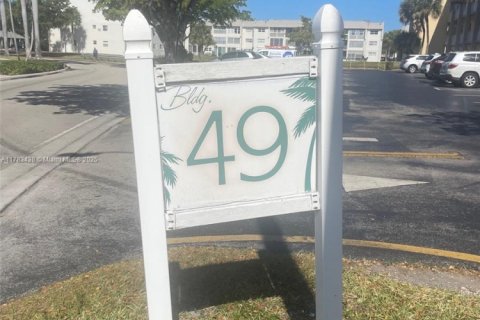 Condo in Sunrise, Florida, 1 bedroom  № 1638767 - photo 27