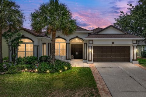 House in Dade City, Florida 3 bedrooms, 212.93 sq.m. № 1772927 - photo 1