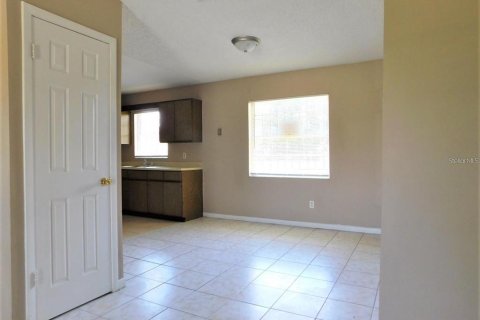 House in Orlando, Florida 4 bedrooms, 109.25 sq.m. № 1667072 - photo 23