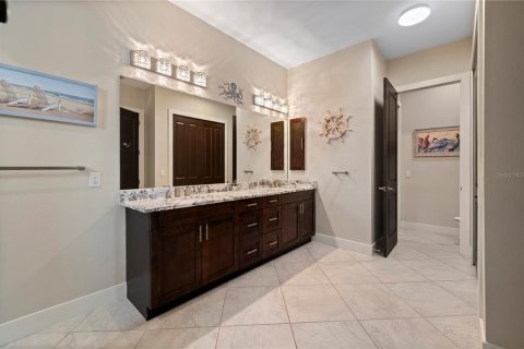 Купить виллу или дом в Кейп-Корал, Флорида 12 комнат, 229.1м2, № 1687012 - фото 26