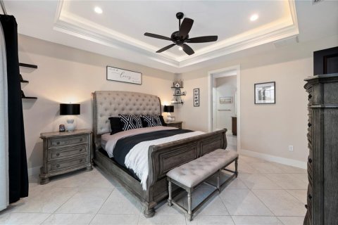 Купить виллу или дом в Кейп-Корал, Флорида 12 комнат, 229.1м2, № 1687012 - фото 20
