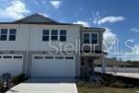 Dúplex en venta en Palm Coast, Florida, 3 dormitorios, 197.79 m2 № 1910491 - foto 1