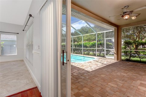Casa en venta en Tampa, Florida, 4 dormitorios, 206.15 m2 № 1858361 - foto 16
