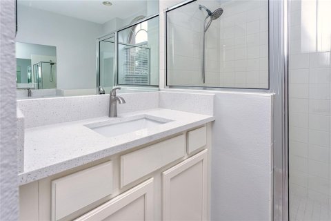 Casa en venta en Tampa, Florida, 4 dormitorios, 206.15 m2 № 1858361 - foto 22