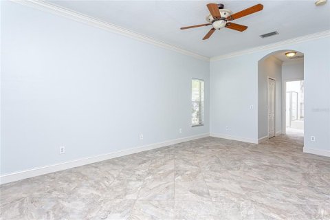 Casa en venta en Tampa, Florida, 4 dormitorios, 206.15 m2 № 1858361 - foto 21