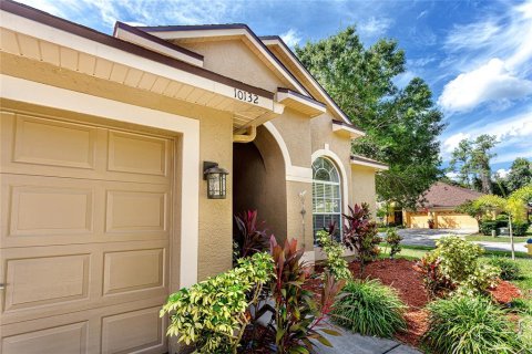 Casa en venta en Tampa, Florida, 4 dormitorios, 206.15 m2 № 1858361 - foto 3