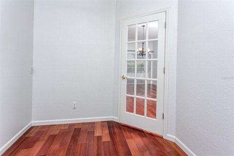 Casa en venta en Tampa, Florida, 4 dormitorios, 206.15 m2 № 1858361 - foto 6