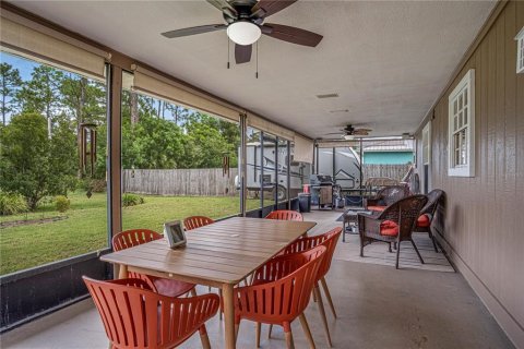 Villa ou maison à vendre à Palm Bay, Floride: 3 chambres, 112.32 m2 № 2091785 - photo 22