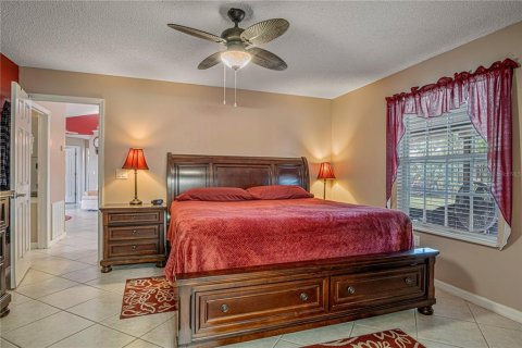 Villa ou maison à vendre à Palm Bay, Floride: 3 chambres, 112.32 m2 № 2091785 - photo 18