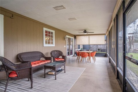 Villa ou maison à vendre à Palm Bay, Floride: 3 chambres, 112.32 m2 № 2091785 - photo 23