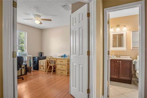 Villa ou maison à vendre à Palm Bay, Floride: 3 chambres, 112.32 m2 № 2091785 - photo 9