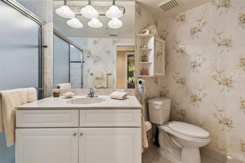 Condo in North Redington Beach, Florida, 3 bedrooms  № 1854710 - photo 26