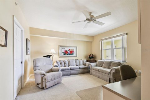 Condo in North Redington Beach, Florida, 3 bedrooms  № 1854710 - photo 28