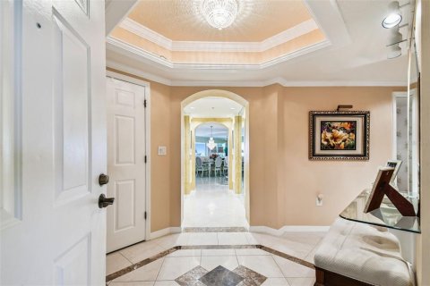 Condo in North Redington Beach, Florida, 3 bedrooms  № 1854710 - photo 16