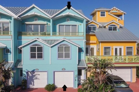 Condominio en venta en Ormond Beach, Florida, 2 dormitorios, 144.18 m2 № 1786692 - foto 1