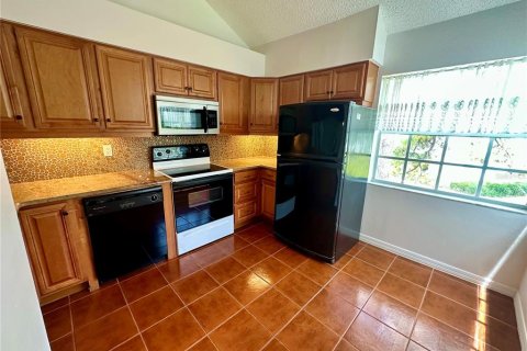 Condominio en alquiler en Saint Petersburg, Florida, 3 dormitorios, 134.24 m2 № 1856260 - foto 3