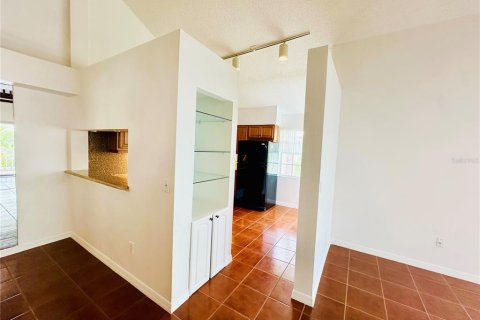 Condominio en alquiler en Saint Petersburg, Florida, 3 dormitorios, 134.24 m2 № 1856260 - foto 20