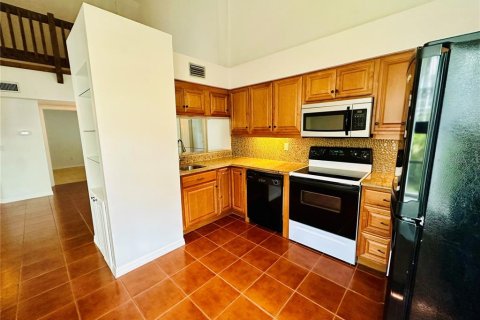 Condominio en alquiler en Saint Petersburg, Florida, 3 dormitorios, 134.24 m2 № 1856260 - foto 15