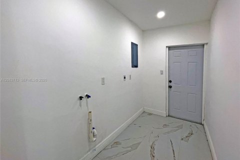 Villa ou maison à vendre à Fort Lauderdale, Floride: 3 chambres, 116.31 m2 № 2286057 - photo 26