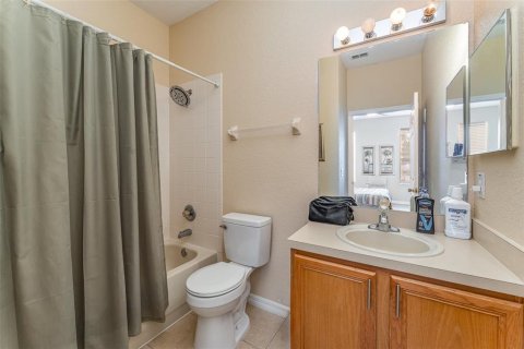 Townhouse in Davenport, Florida 4 bedrooms, 172.43 sq.m. № 1509703 - photo 21