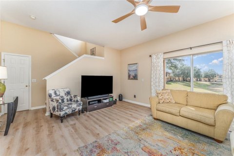 Townhouse in Davenport, Florida 4 bedrooms, 172.43 sq.m. № 1509703 - photo 6