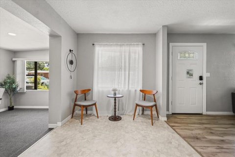 House in Altamonte Springs, Florida 4 bedrooms, 123.93 sq.m. № 1791965 - photo 8