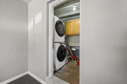 House in Altamonte Springs, Florida 4 bedrooms, 123.93 sq.m. № 1791965 - photo 25