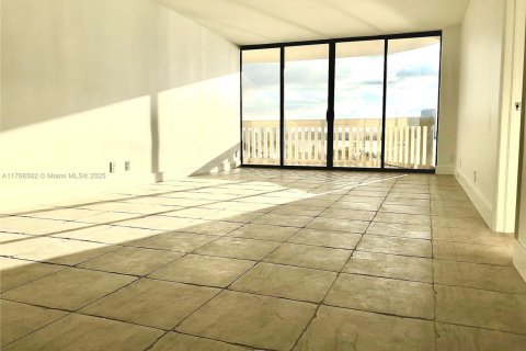 Copropriété à vendre à Aventura, Floride: 2 chambres, 125.42 m2 № 1963498 - photo 7