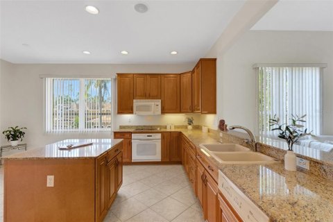 Copropriété à vendre à Palm Harbor, Floride: 2 chambres, 213.21 m2 № 1562722 - photo 9