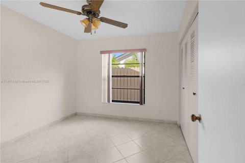 Casa en venta en Sunrise, Florida, 3 dormitorios, 136.19 m2 № 1957292 - foto 16