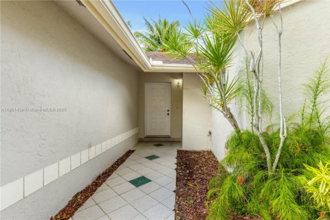 Casa en venta en Sunrise, Florida, 3 dormitorios, 136.19 m2 № 1957292 - foto 5