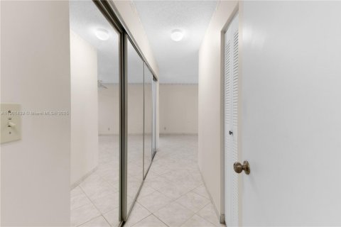 Casa en venta en Sunrise, Florida, 3 dormitorios, 136.19 m2 № 1957292 - foto 23